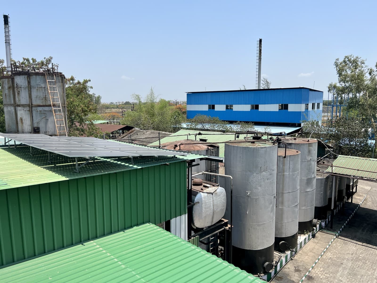 Bulk storage tanks and process buildings at the Viscus Oils plant in Indore